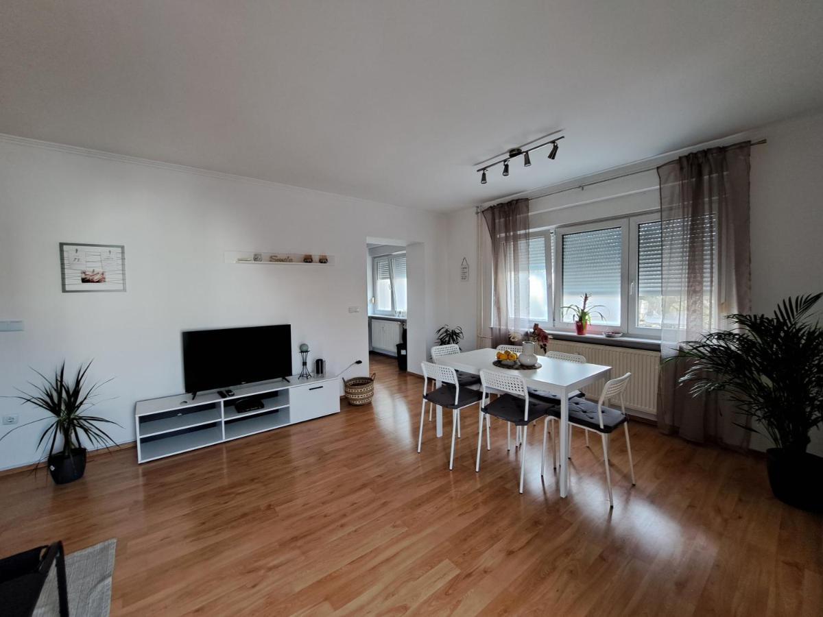 Charming Celje City Center Apartment Екстериор снимка